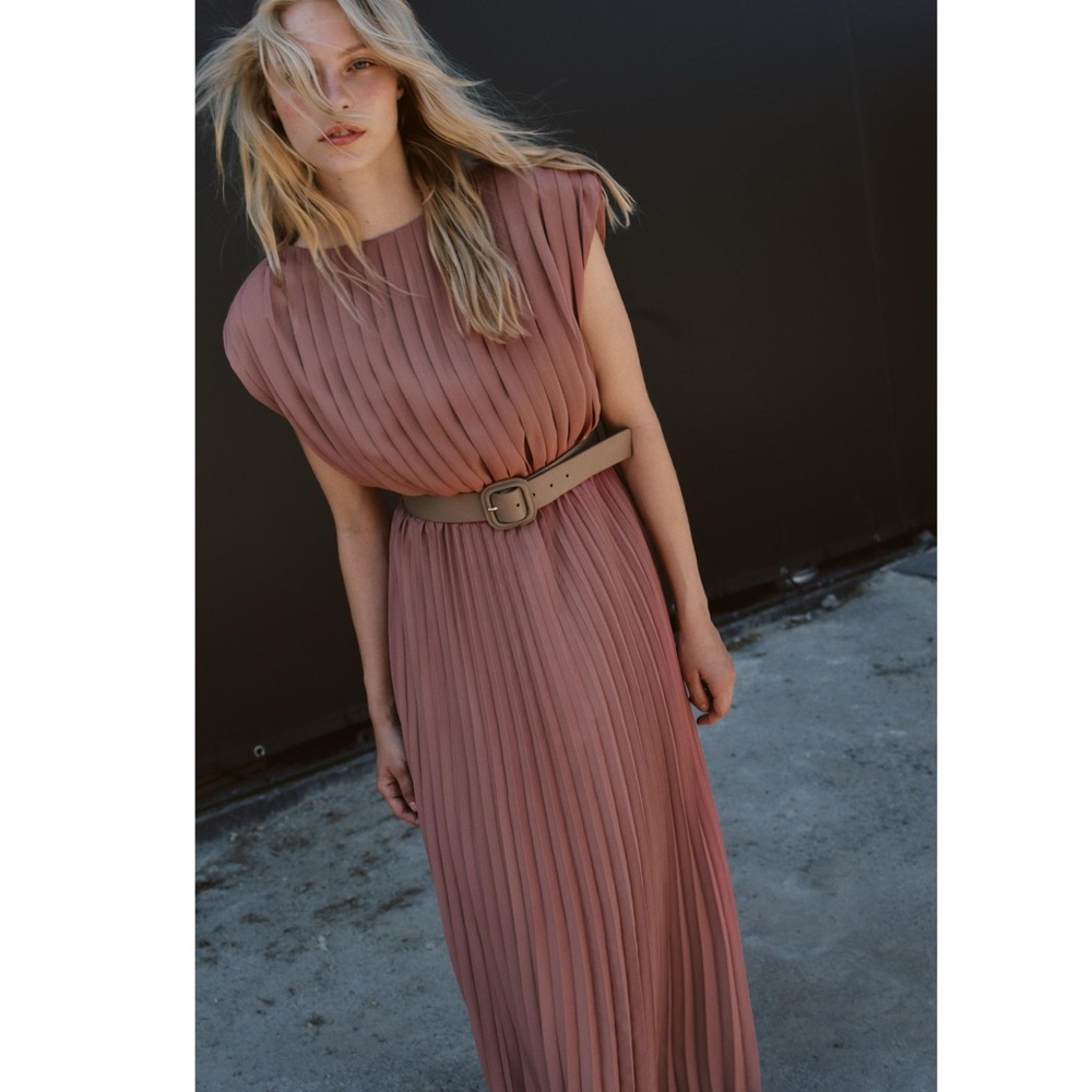 Zara Pleated Maxi Dress in Dusty Rose
